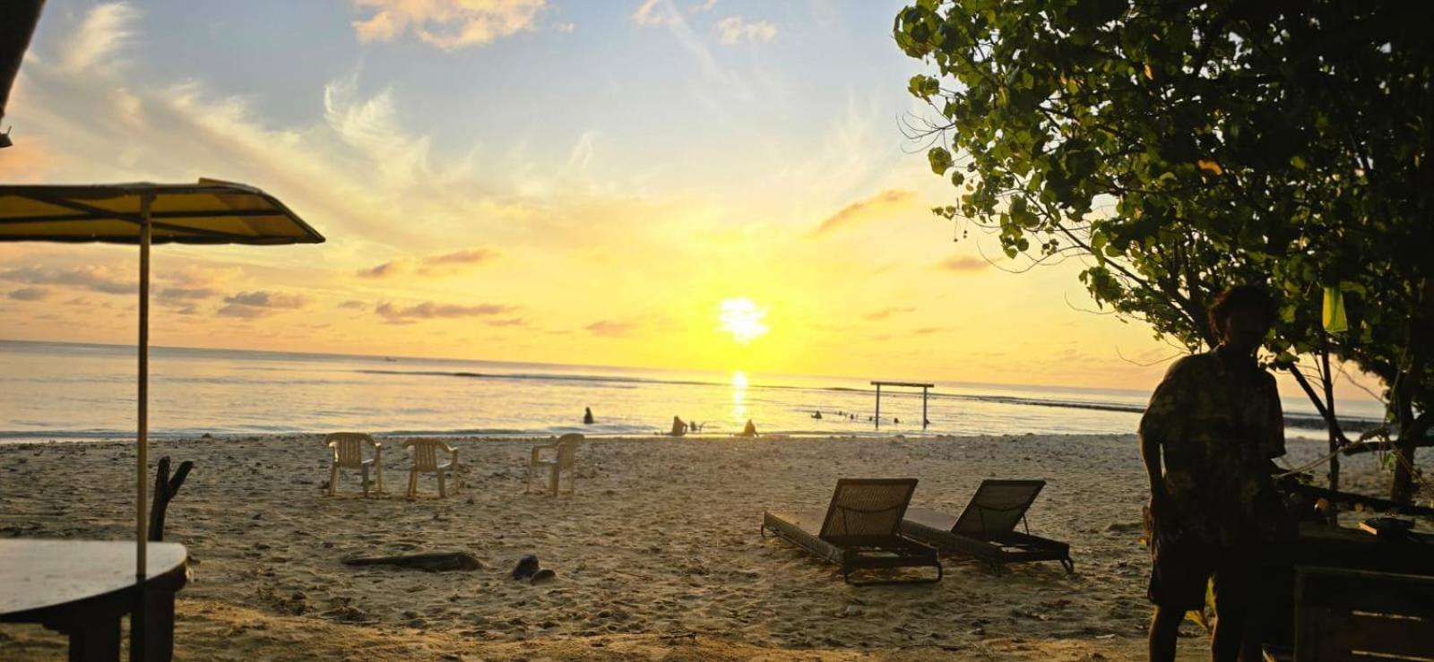 Liberty Guesthouse Maldives Mahibadhoo Exterior photo